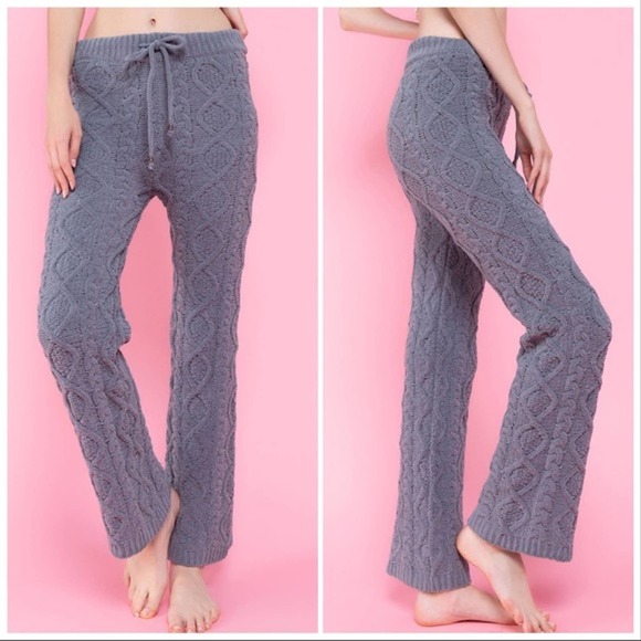 POL Luxury Chenille Cable Knit Pants - Picture 2 of 11
